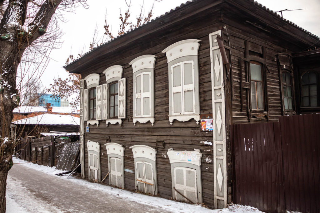Список на выбывание: посмотрите, какие старинные дома в Иркутске могут лишить госохраны в 2022 году